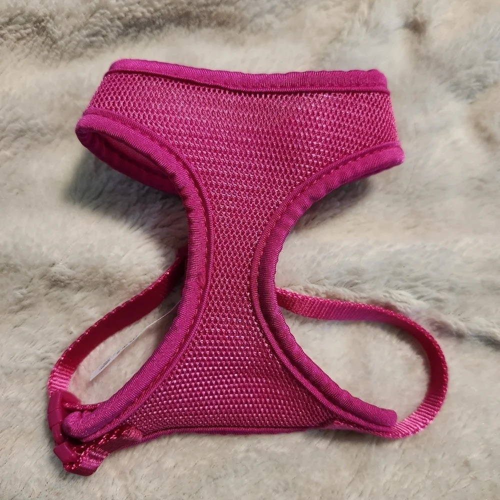 Final Sale Petco Hot Pink Mesh Harness
